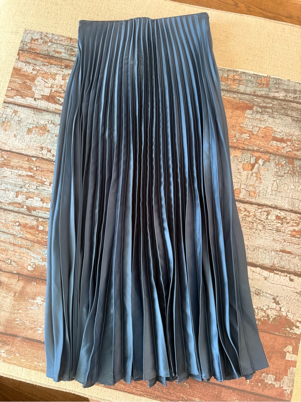 Zara Navy Pleated Midi Skirt Size XS